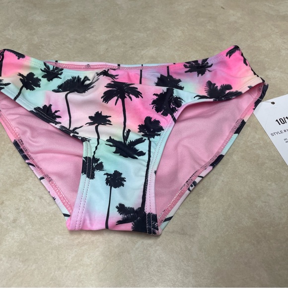 bathing suit bikini swim bottom - Picture 3 of 4